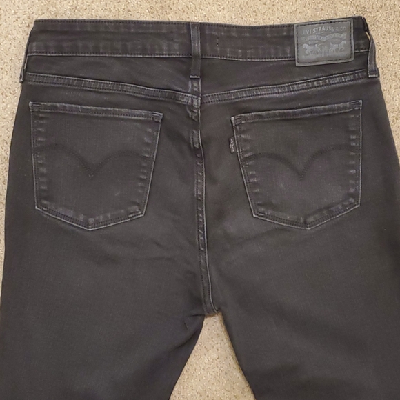 Ladies Black Levi 712 Slim Jeans 30W x 30L - Picture 4 of 8
